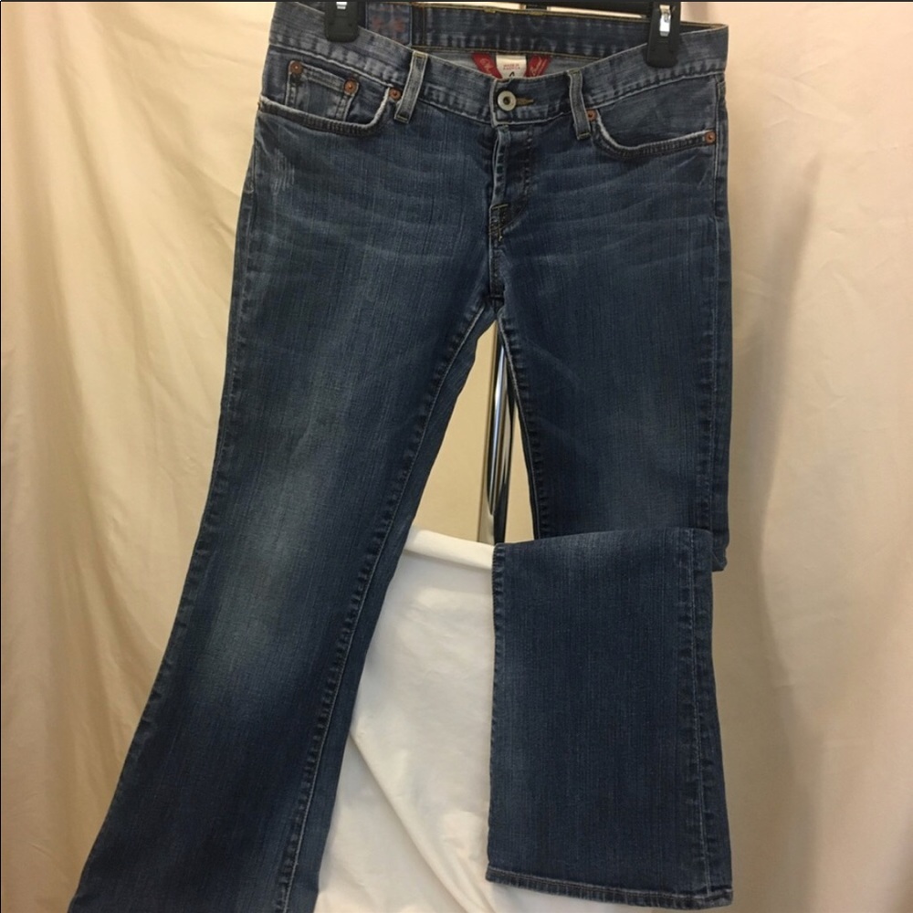 Lucky jeans. EUC